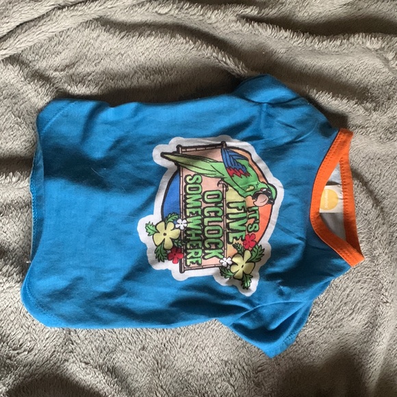 It's five O'Clock somewhere Jimmy Buffet Small fur baby shirt. - Picture 4 of 5